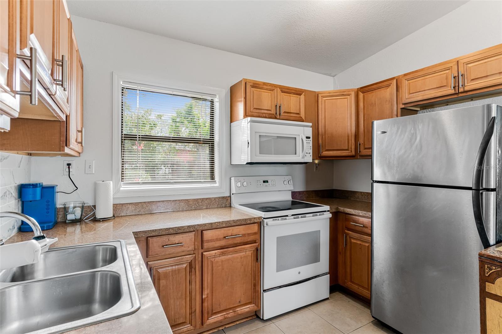 911 16TH AVE NW, LARGO, FL, 33770