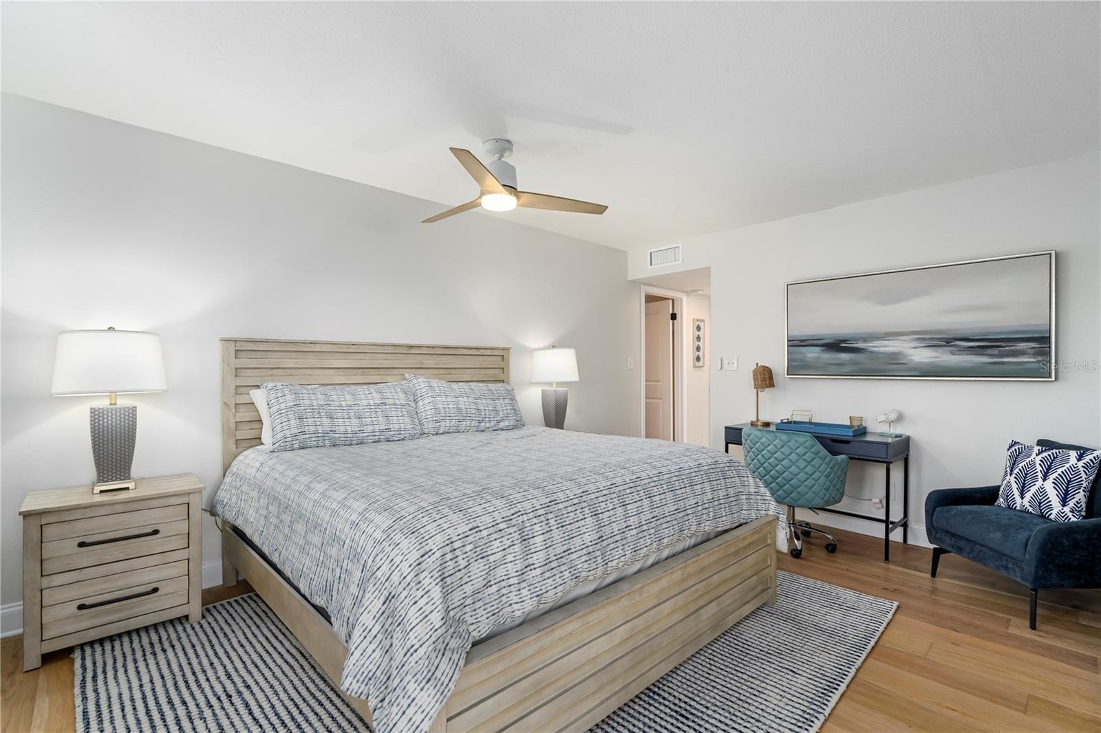 3200 GULF BLVD #204, ST PETE BEACH, FL, 33706