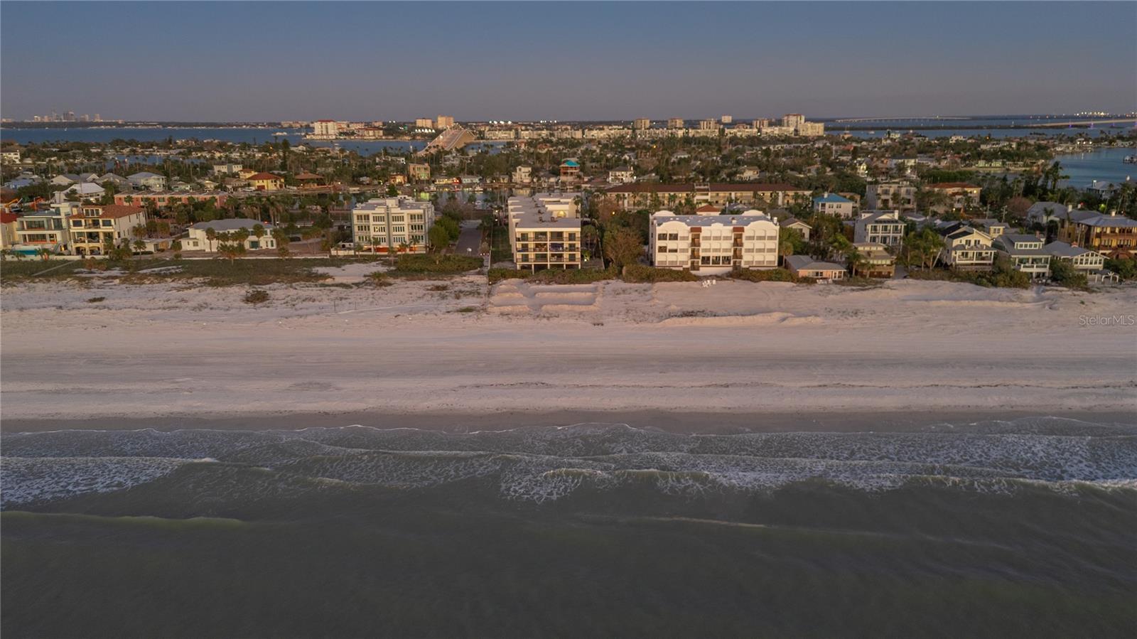 3200 GULF BLVD #204, ST PETE BEACH, FL, 33706