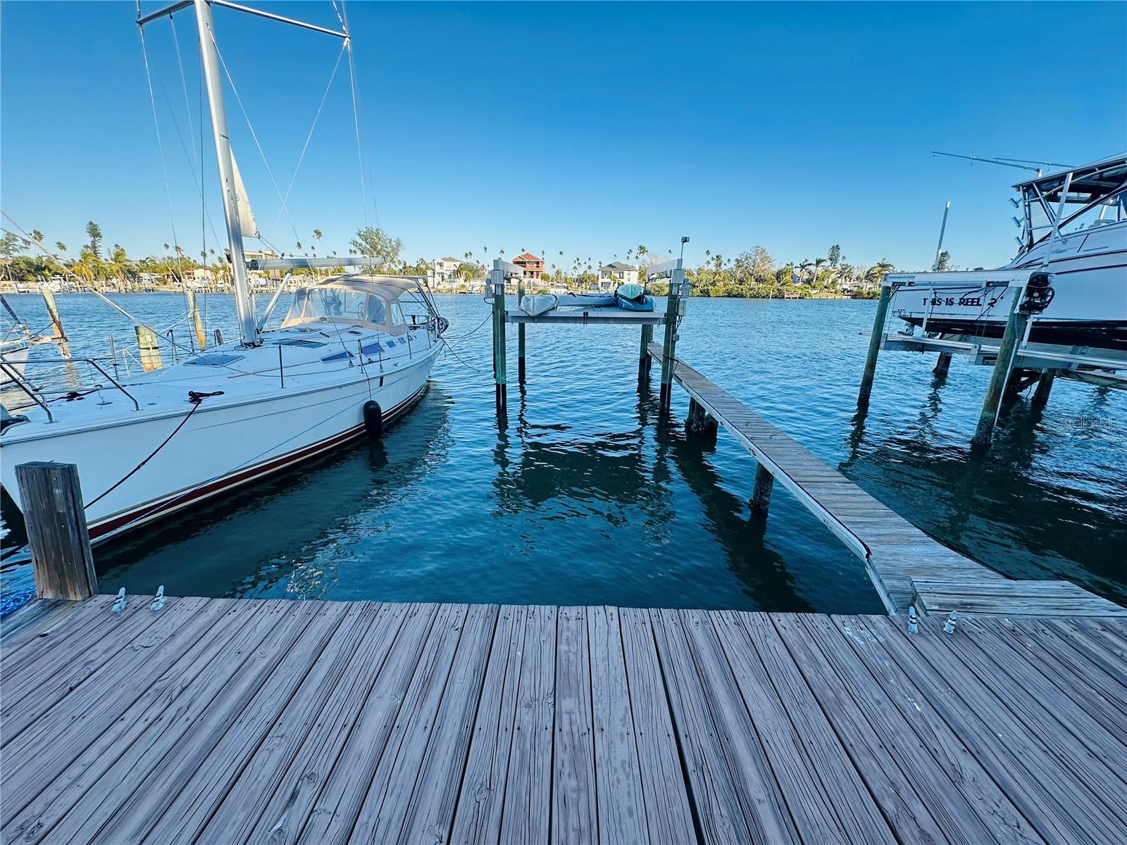 3200 GULF BLVD #204, ST PETE BEACH, FL, 33706