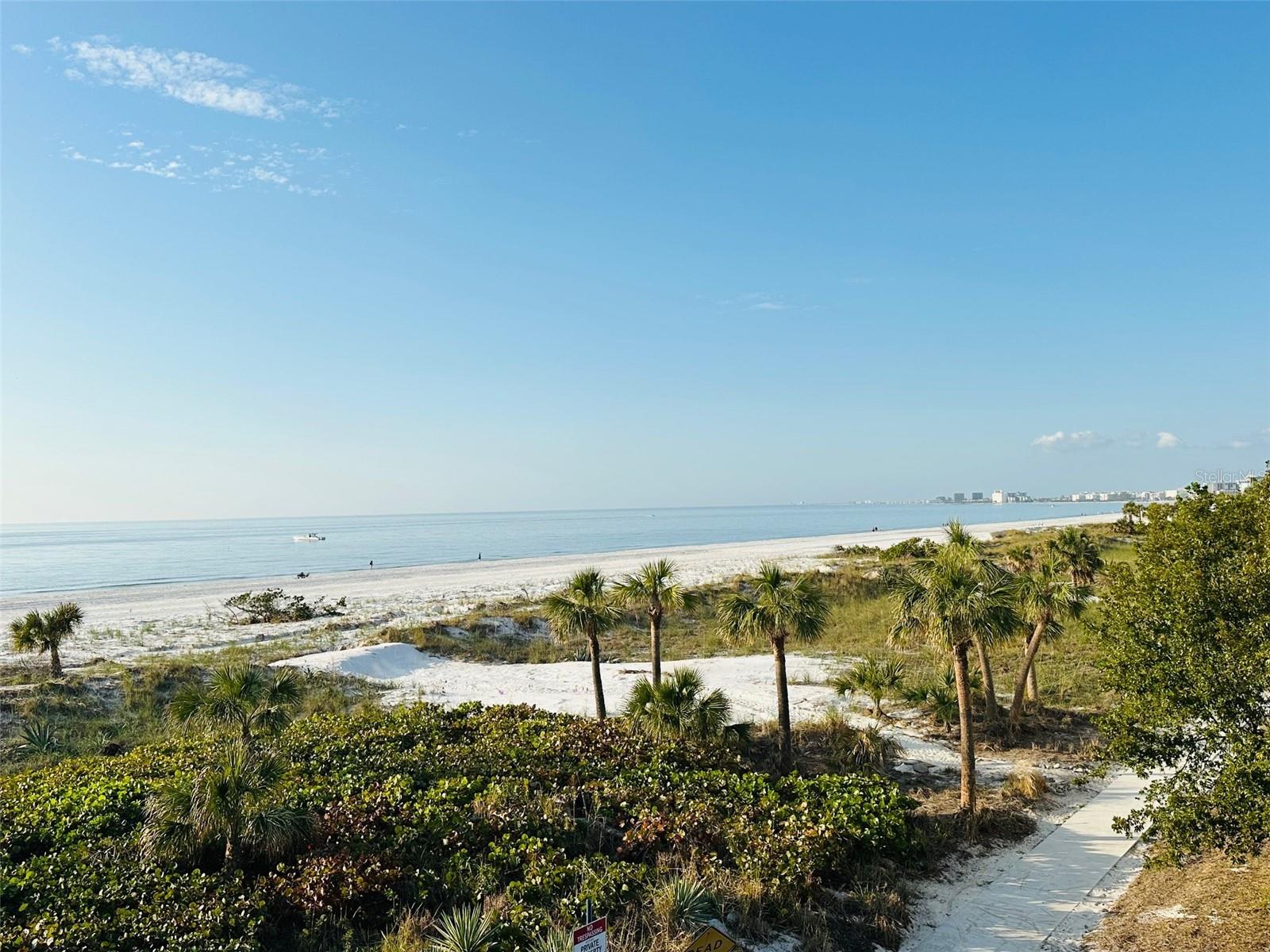 3200 GULF BLVD #204, ST PETE BEACH, FL, 33706
