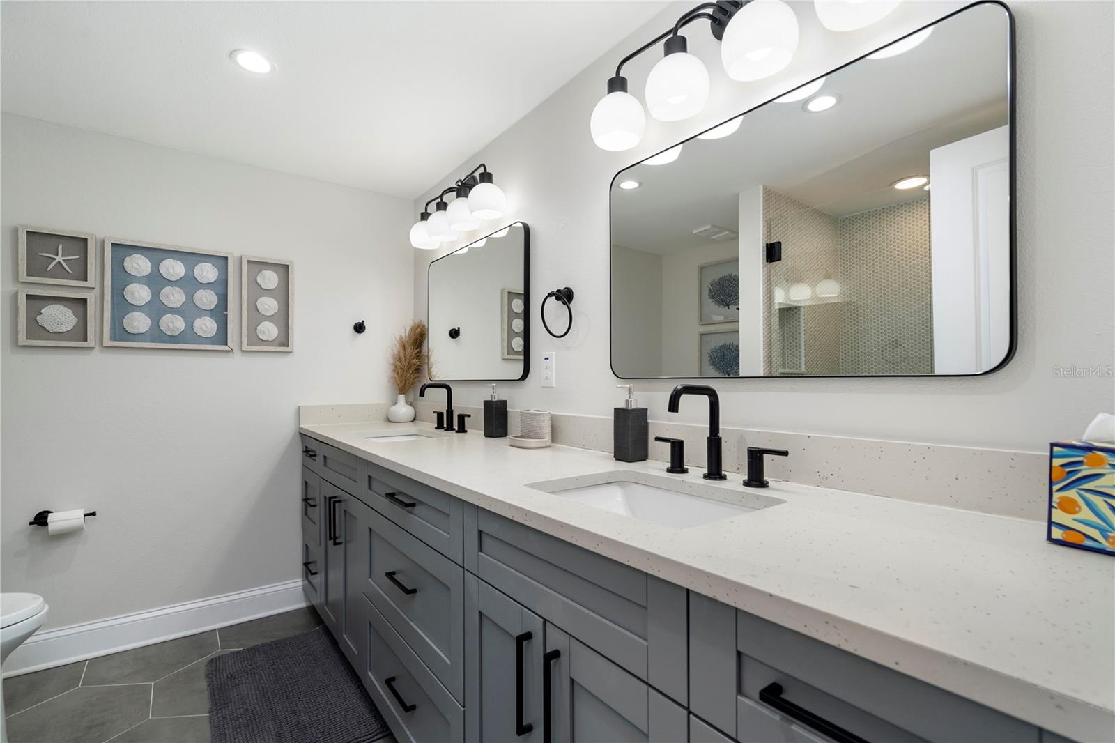 3200 GULF BLVD #204, ST PETE BEACH, FL, 33706