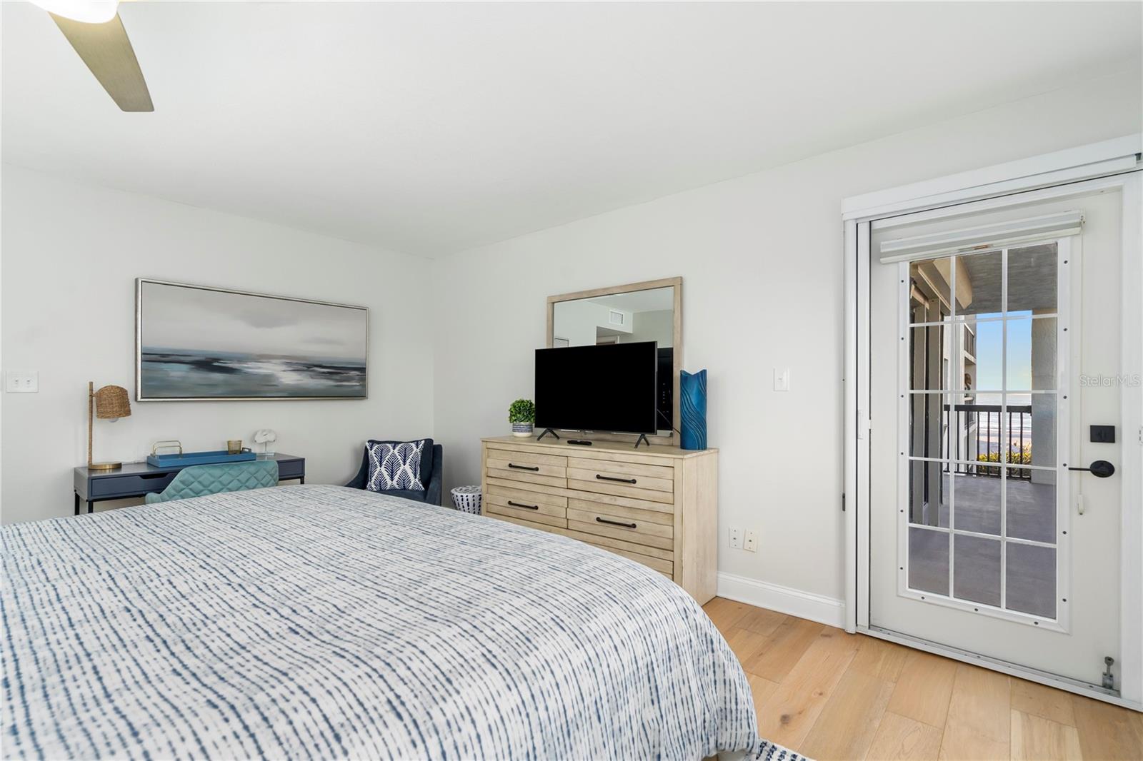 3200 GULF BLVD #204, ST PETE BEACH, FL, 33706