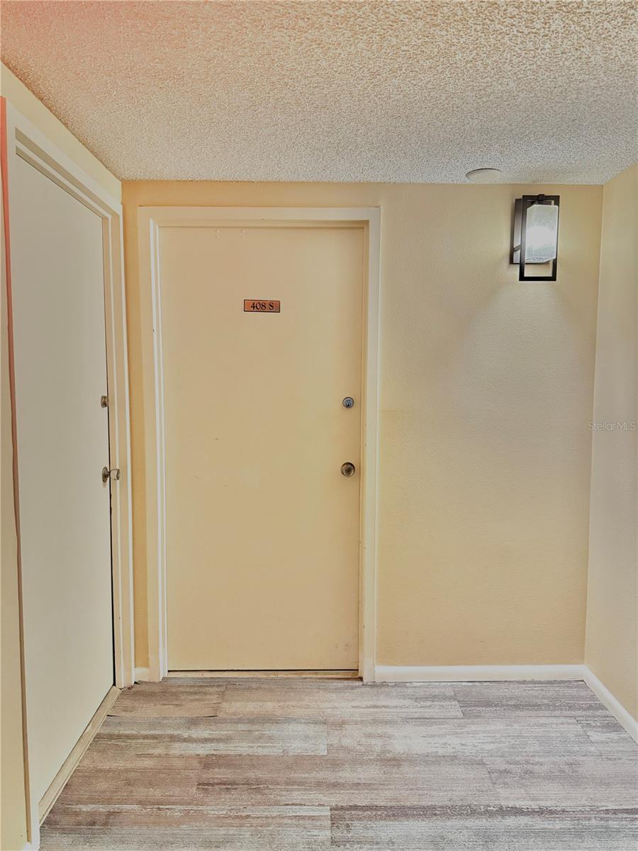 450 S GULFVIEW BLVD #408, CLEARWATER BEACH, FL, 33767