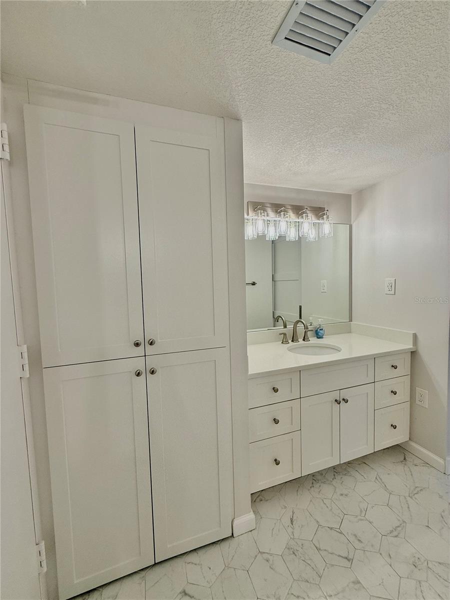 450 S GULFVIEW BLVD #408, CLEARWATER BEACH, FL, 33767