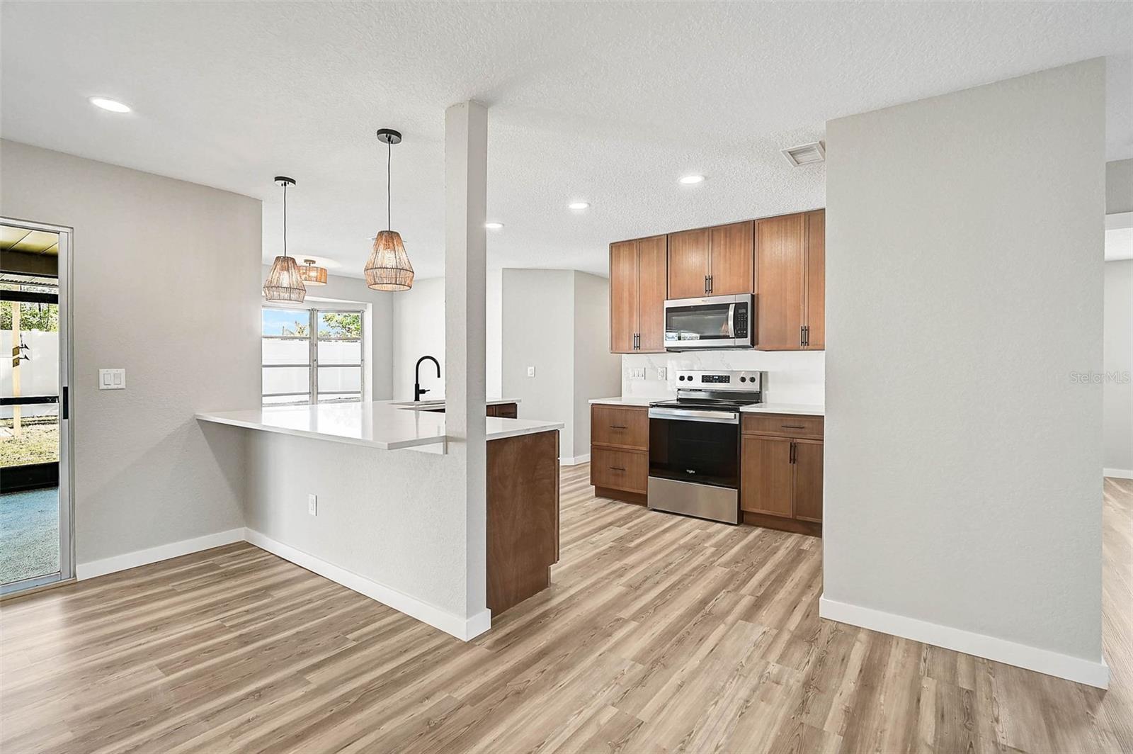 5445 BAHIA VISTA ST, SARASOTA, FL, 34232