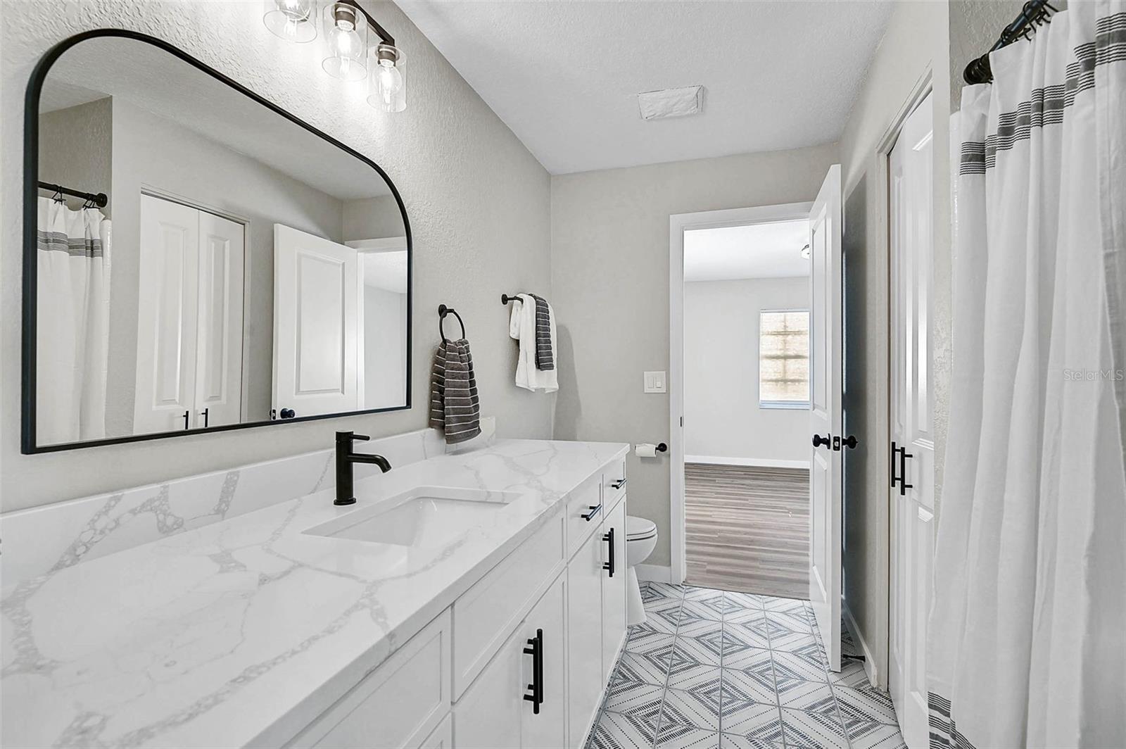 5445 BAHIA VISTA ST, SARASOTA, FL, 34232