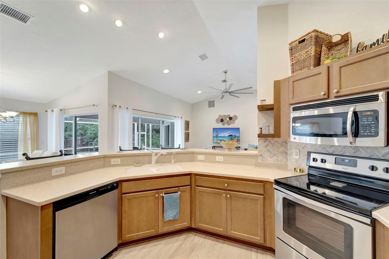13235 ESSMAN AVE, PORT CHARLOTTE, FL, 33953
