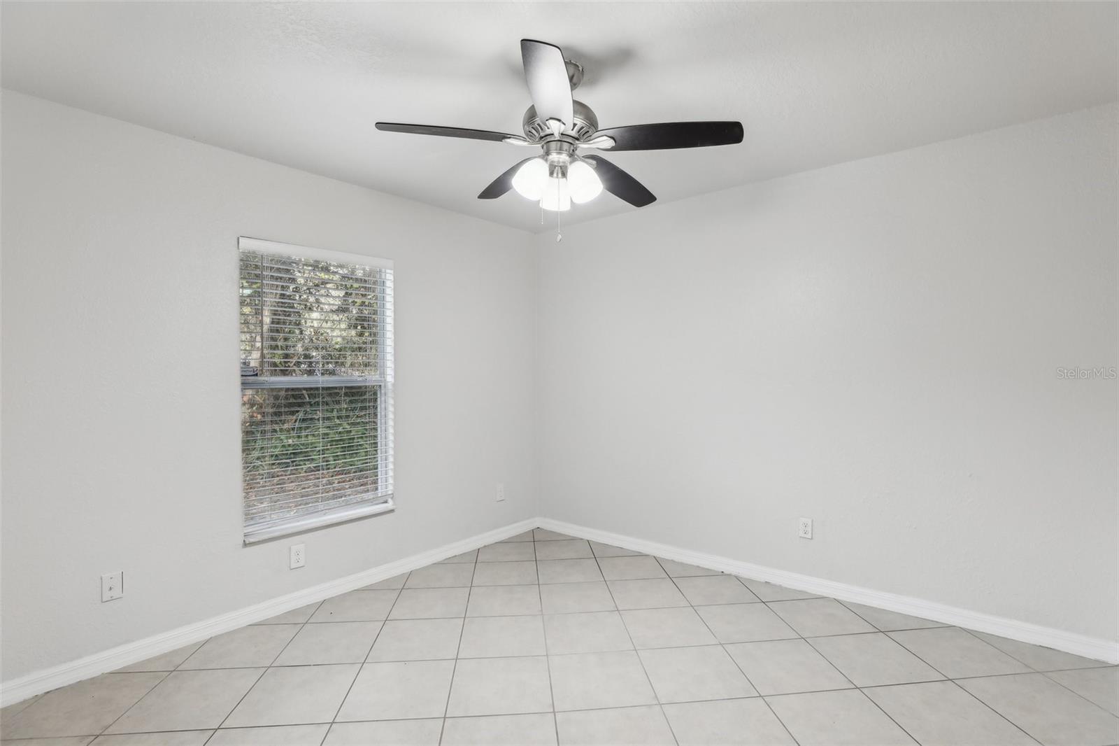 120 S GROVE ST, DELAND, FL, 32724
