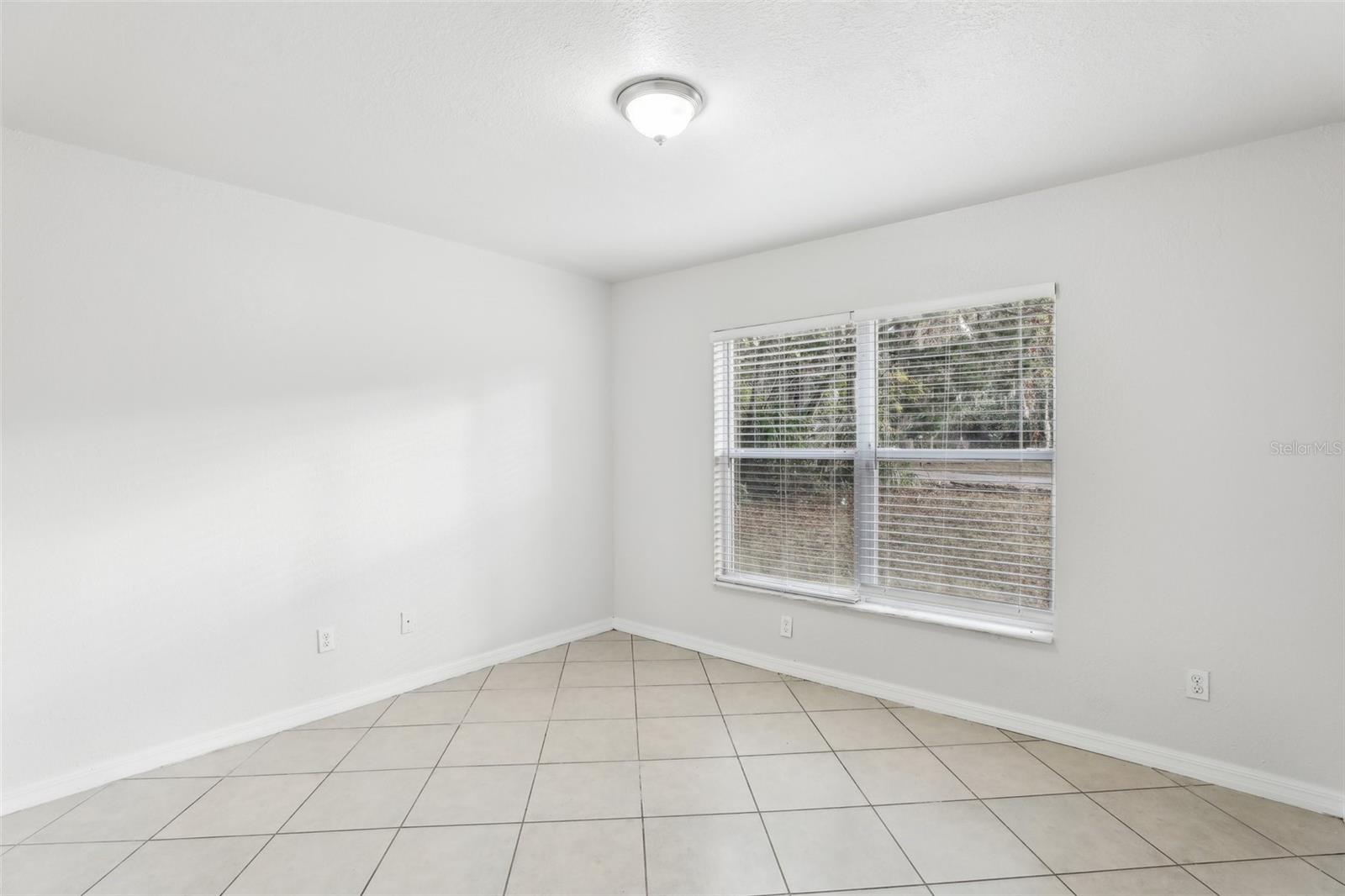 120 S GROVE ST, DELAND, FL, 32724