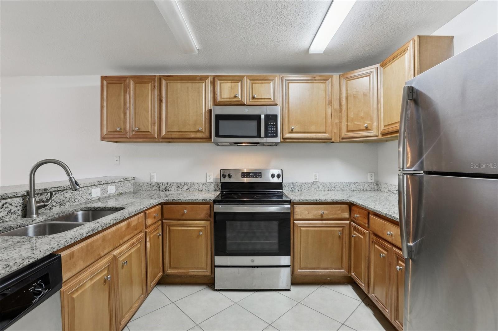 120 S GROVE ST, DELAND, FL, 32724