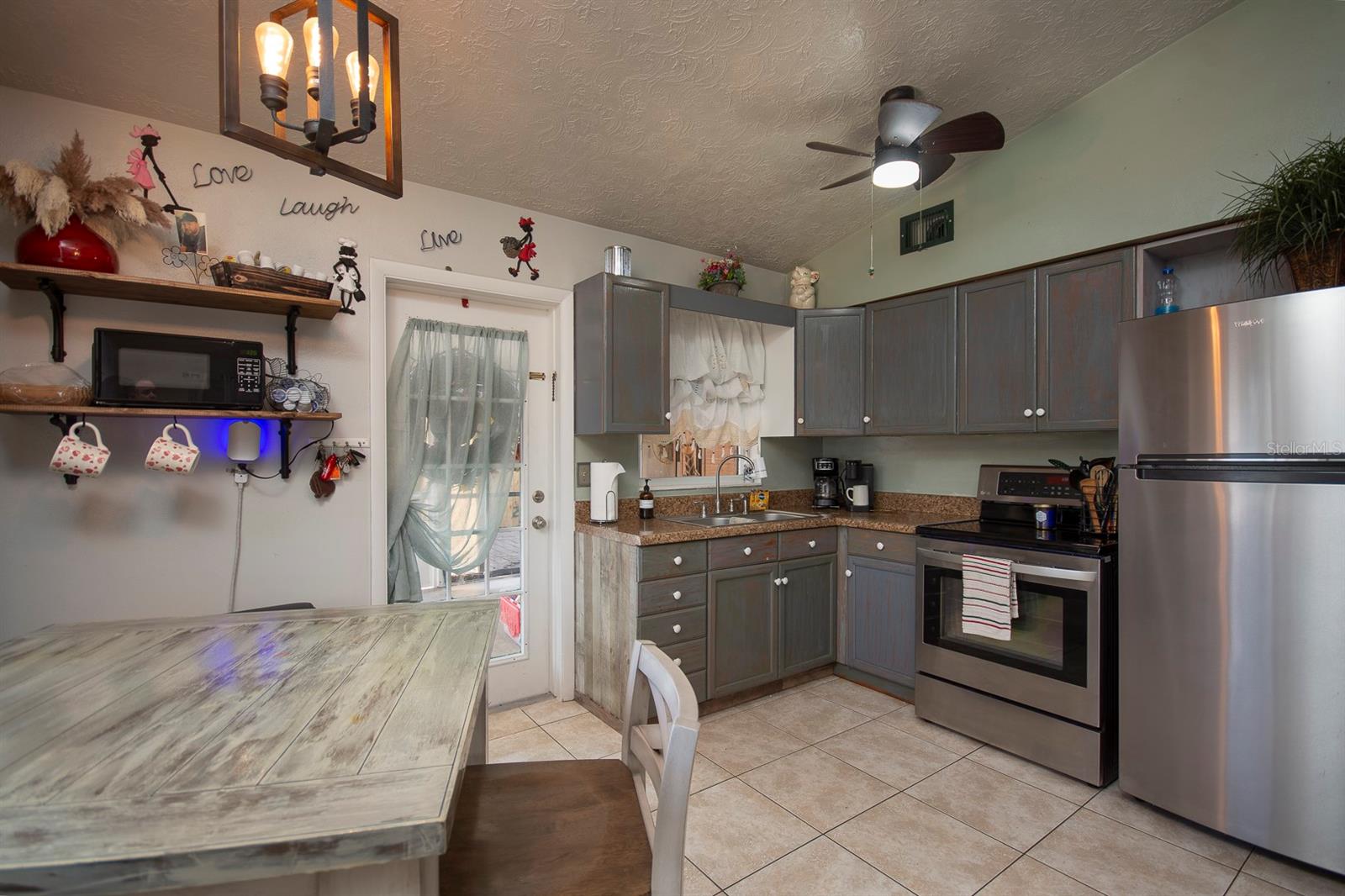 2206 25TH AVE W, BRADENTON, FL, 34205