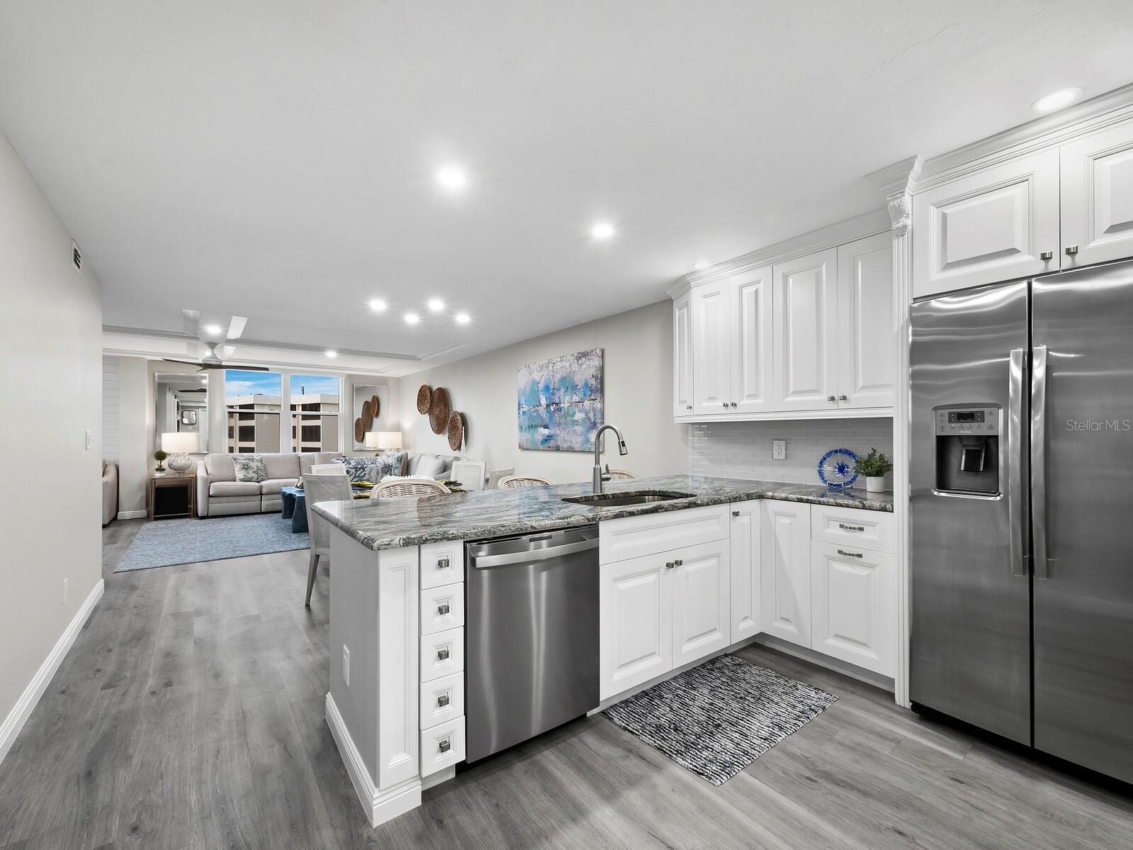 5780 MIDNIGHT PASS RD #609, SARASOTA, FL, 34242