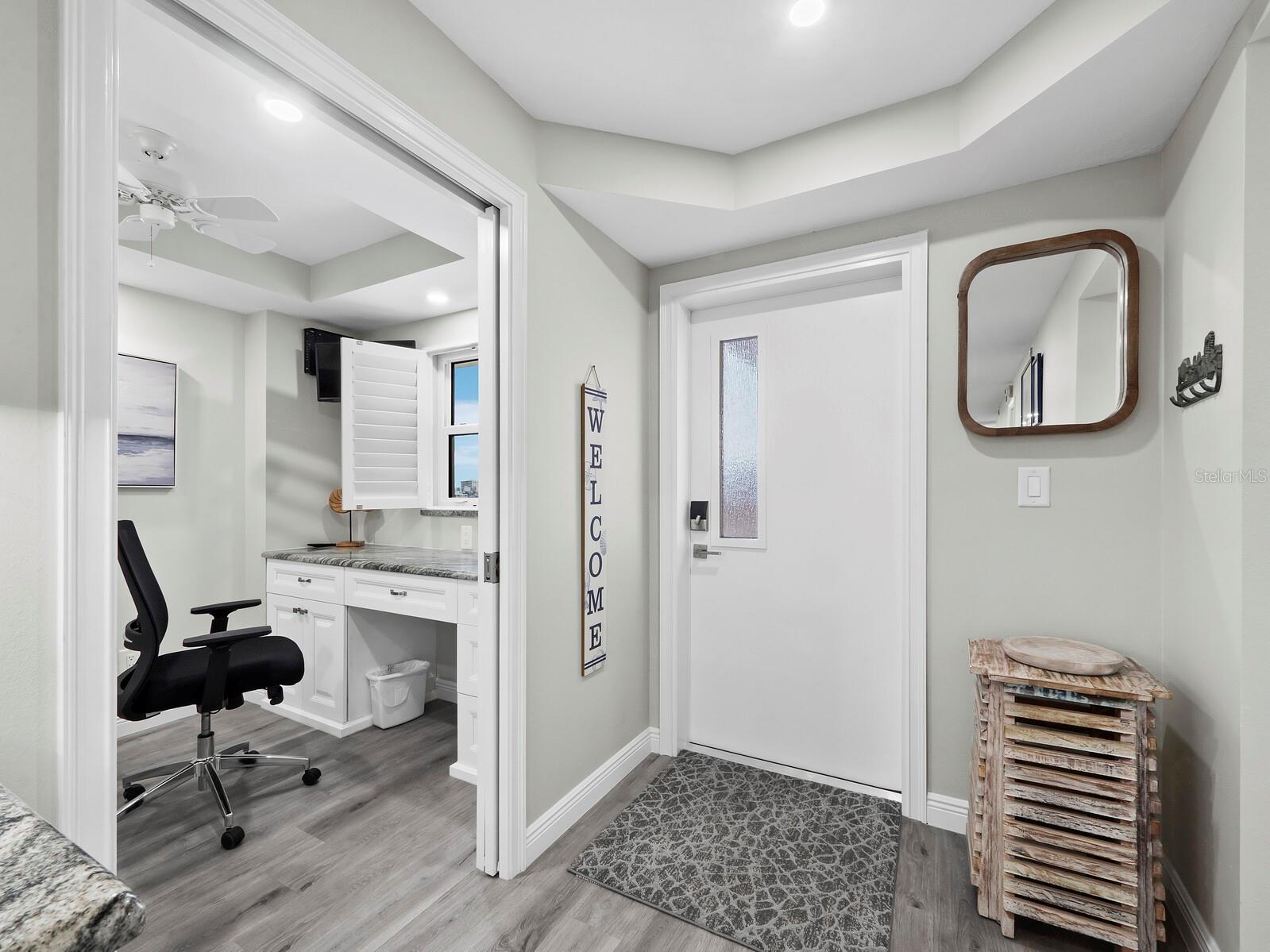 5780 MIDNIGHT PASS RD #609, SARASOTA, FL, 34242