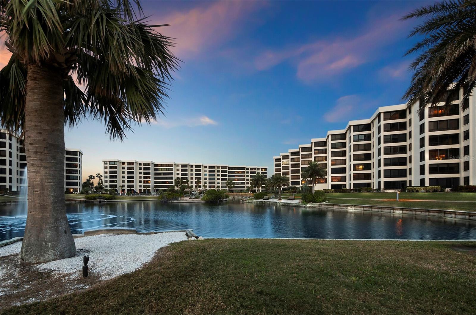 5780 MIDNIGHT PASS RD #609, SARASOTA, FL, 34242