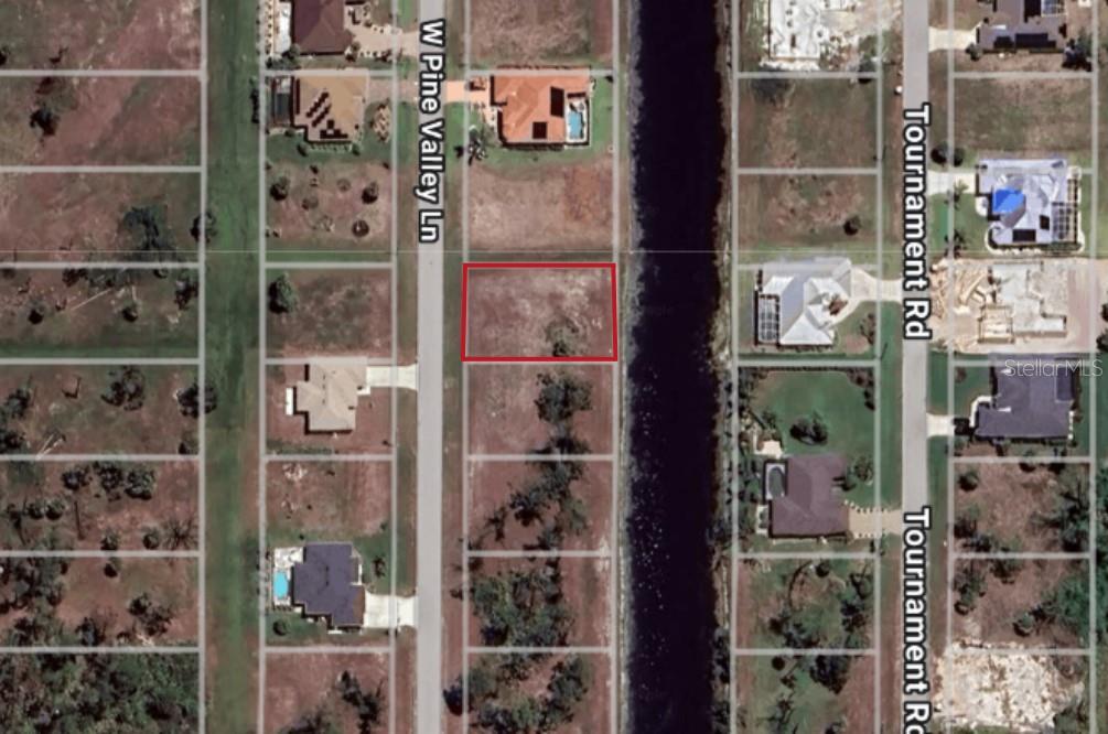 272 W PINE VALLEY LN, ROTONDA WEST, FL, 33947