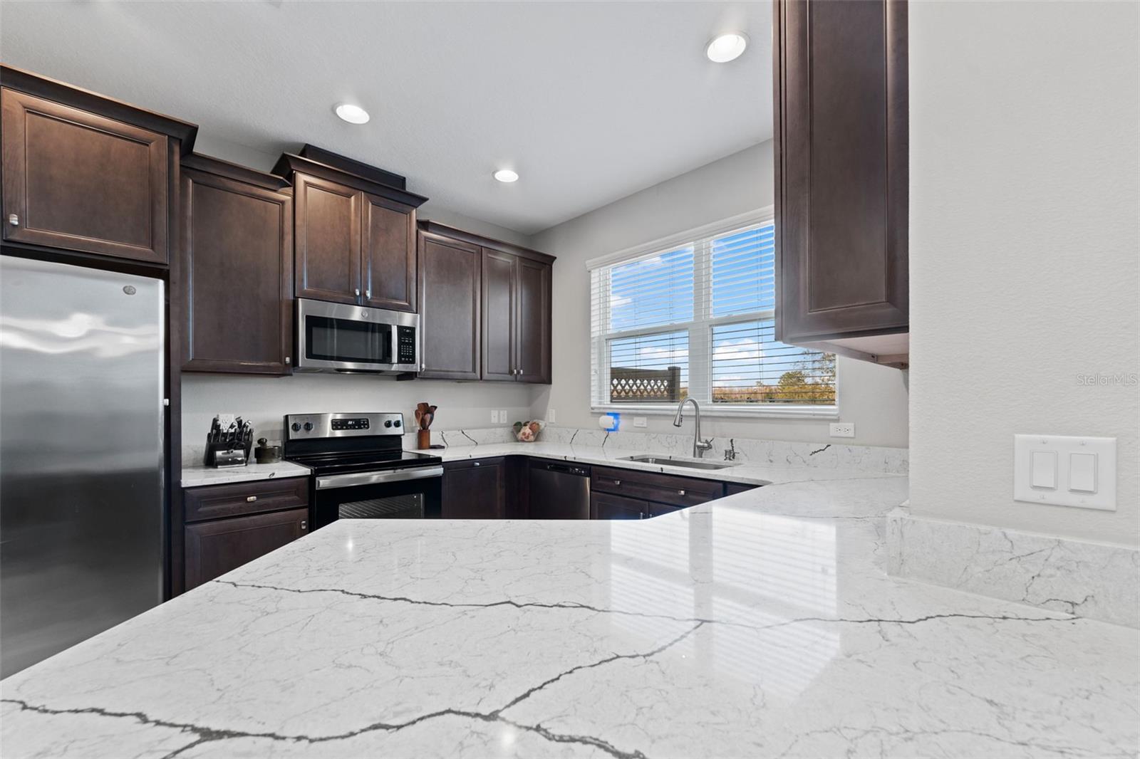 29913 SOUTHWELL LN, WESLEY CHAPEL, FL, 33543