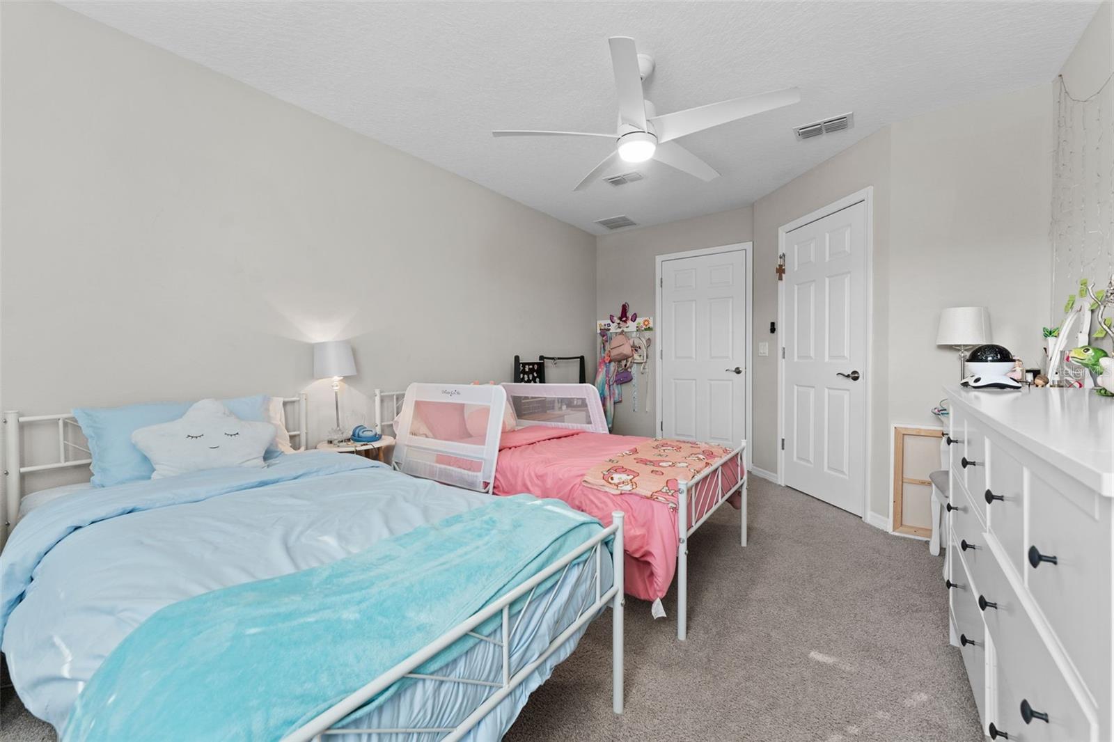 29913 SOUTHWELL LN, WESLEY CHAPEL, FL, 33543