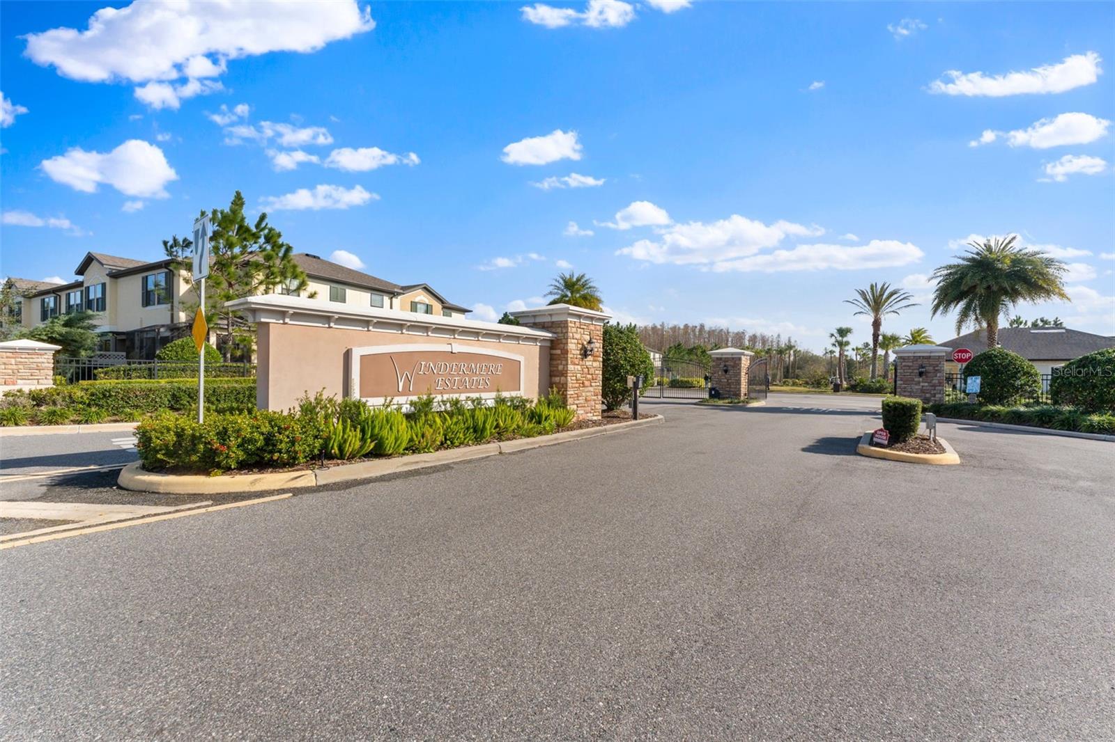 29913 SOUTHWELL LN, WESLEY CHAPEL, FL, 33543