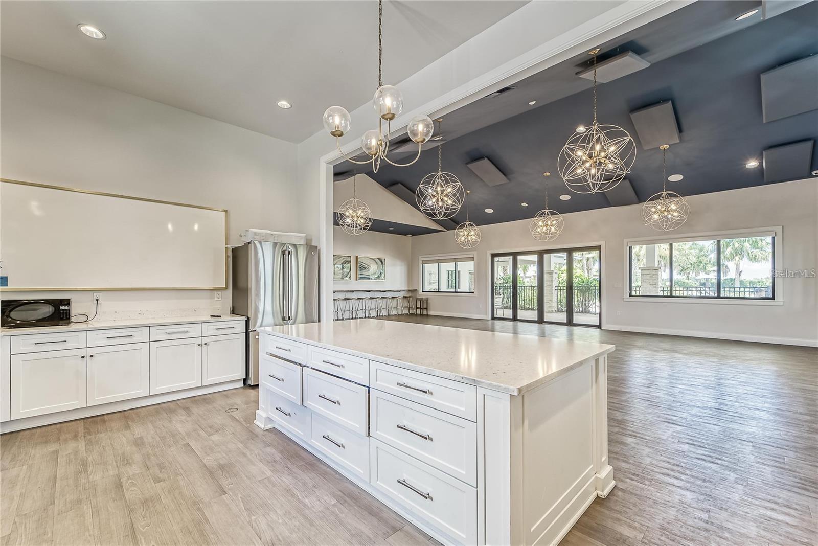 6205 VOYAGERS PL, APOLLO BEACH, FL, 33572