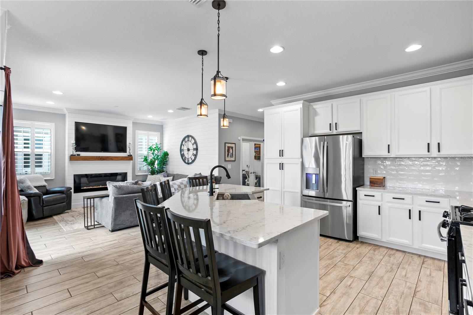 6205 VOYAGERS PL, APOLLO BEACH, FL, 33572