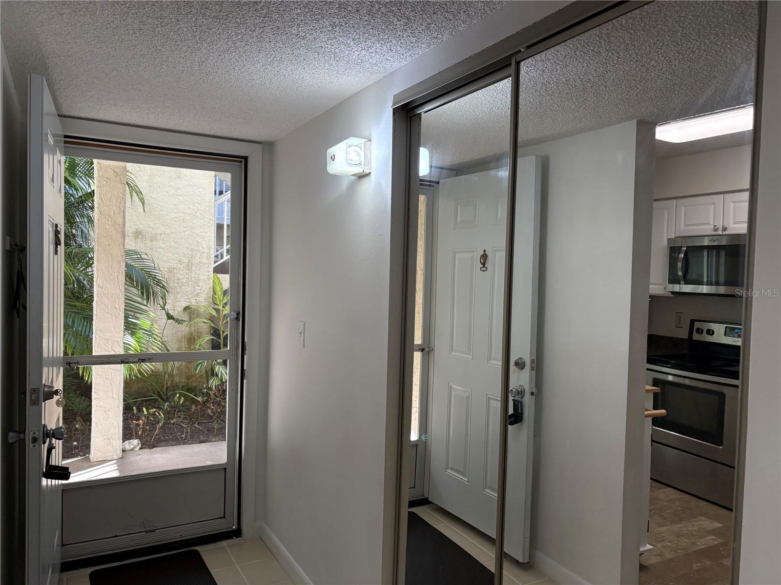 7294 CLOISTER DR #6, SARASOTA, FL, 34231