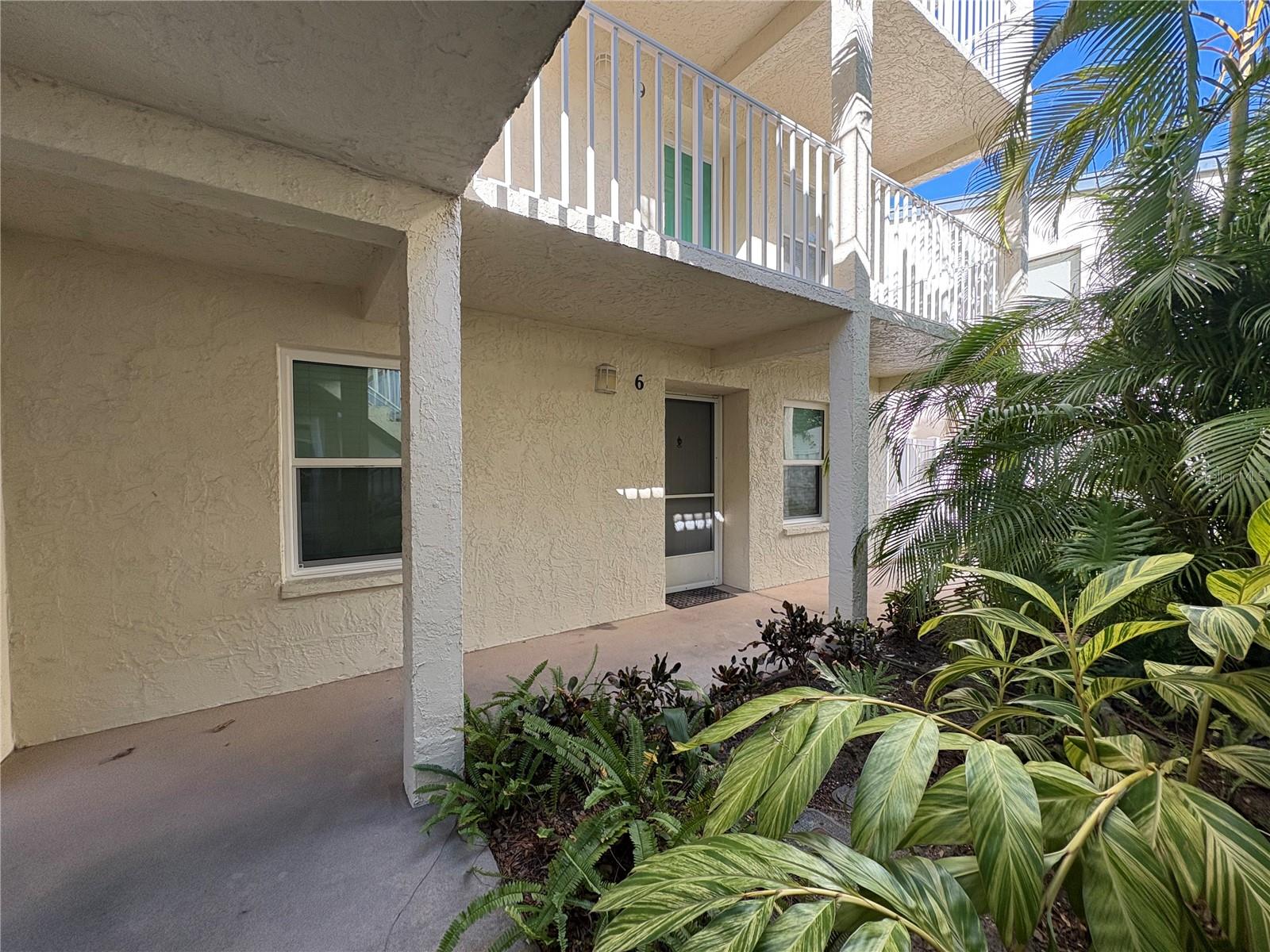 7294 CLOISTER DR #6, SARASOTA, FL, 34231