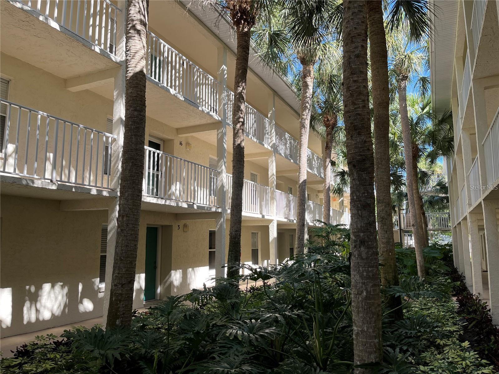 7294 CLOISTER DR #6, SARASOTA, FL, 34231