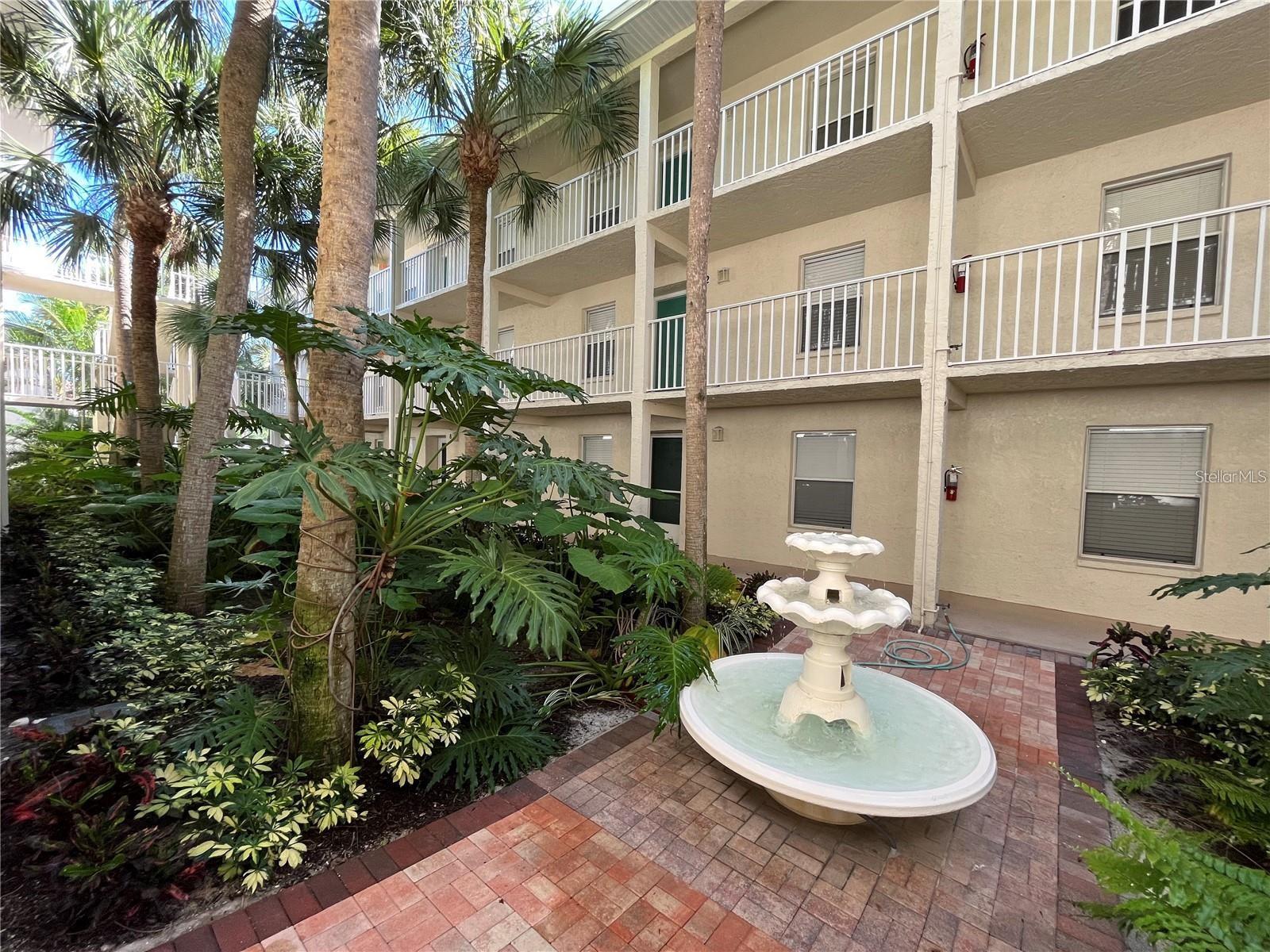 7294 CLOISTER DR #6, SARASOTA, FL, 34231