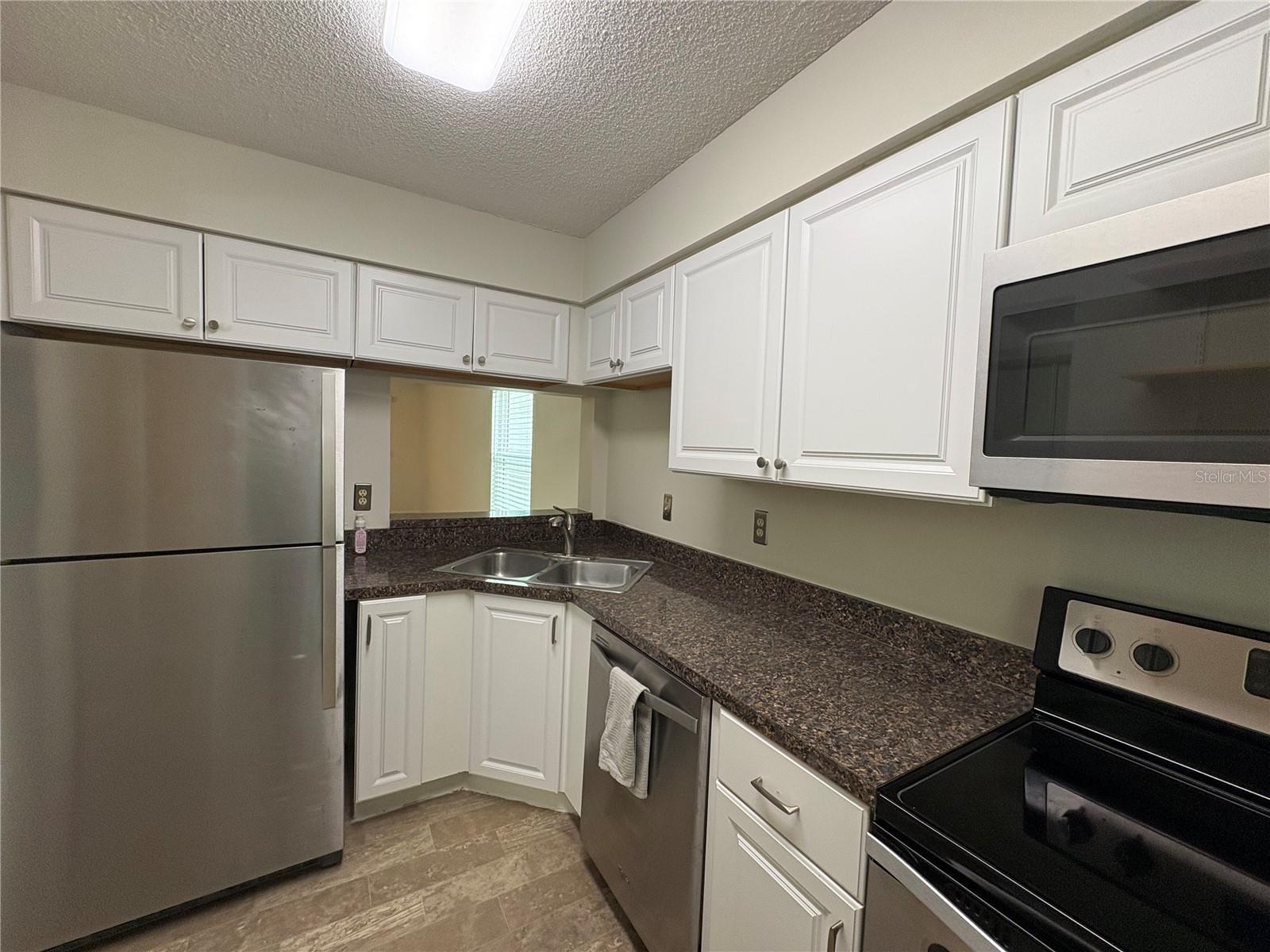 7294 CLOISTER DR #6, SARASOTA, FL, 34231