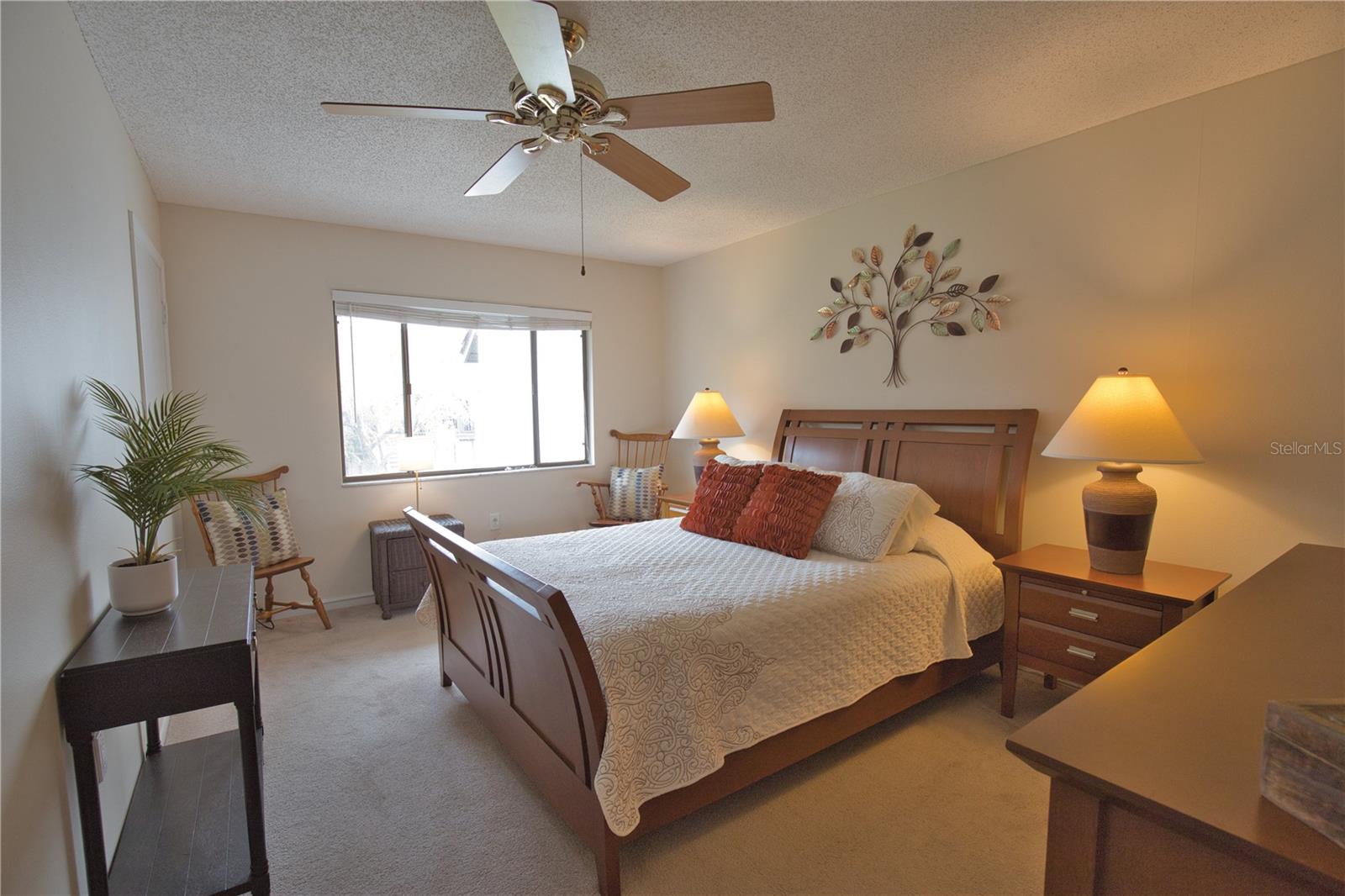 1640 STICKNEY POINT RD #202, SARASOTA, FL, 34231