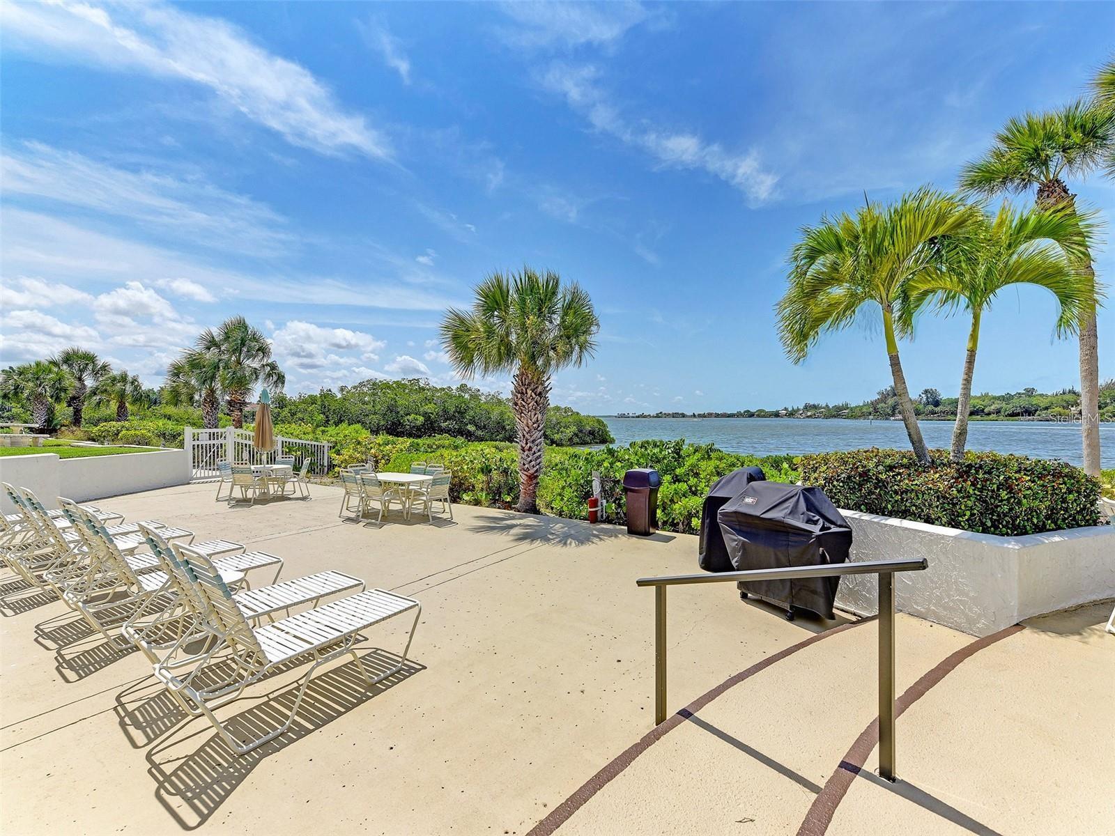 1640 STICKNEY POINT RD #202, SARASOTA, FL, 34231