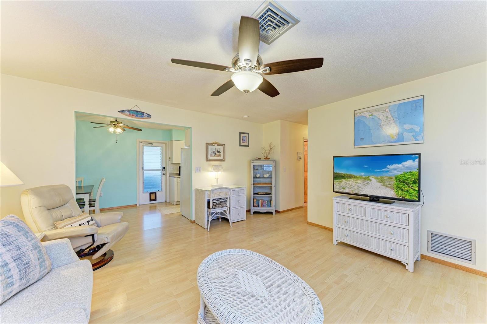 401 SHORE RD, NOKOMIS, FL, 34275