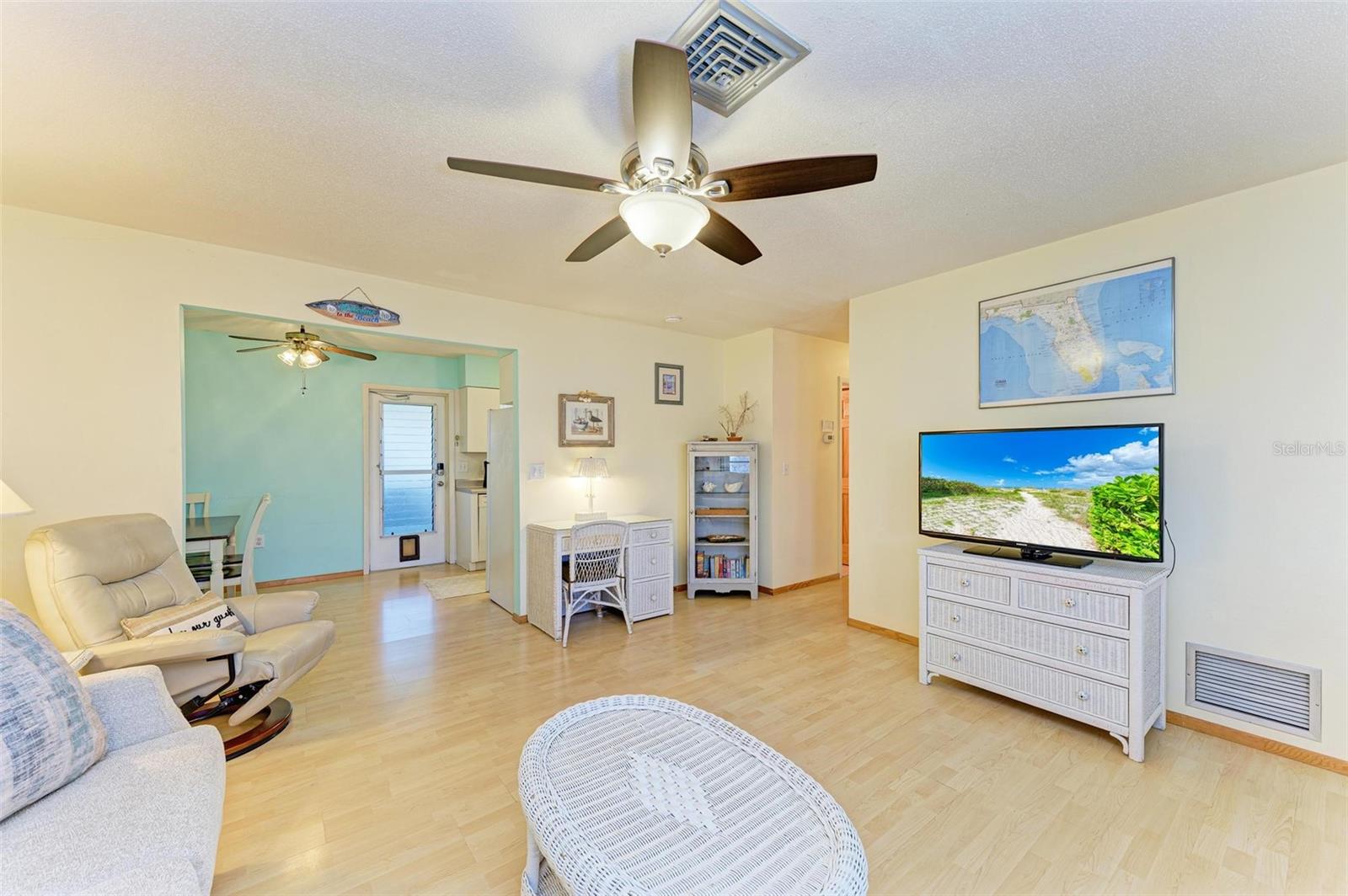 401 SHORE RD, NOKOMIS, FL, 34275