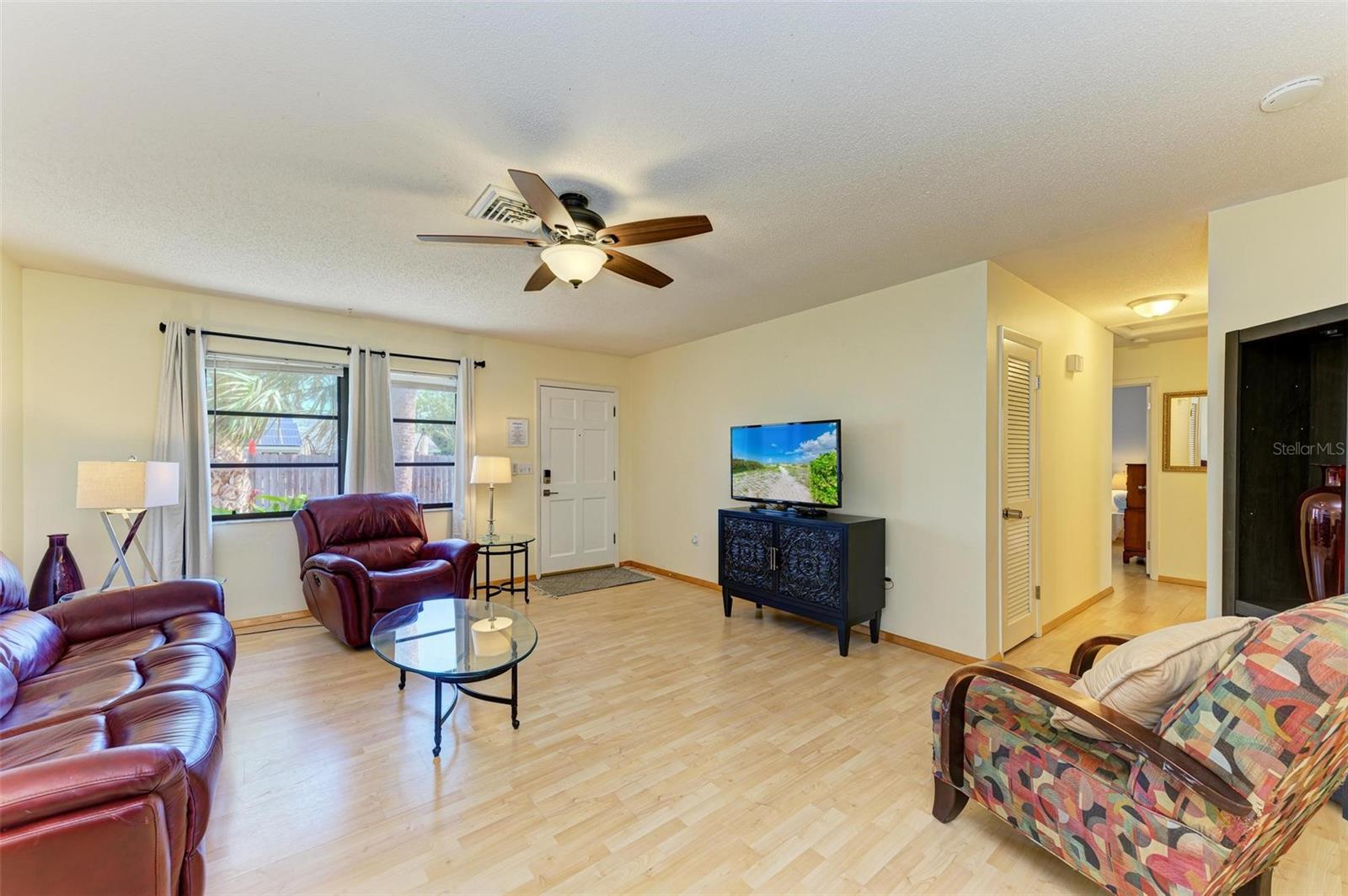401 SHORE RD, NOKOMIS, FL, 34275