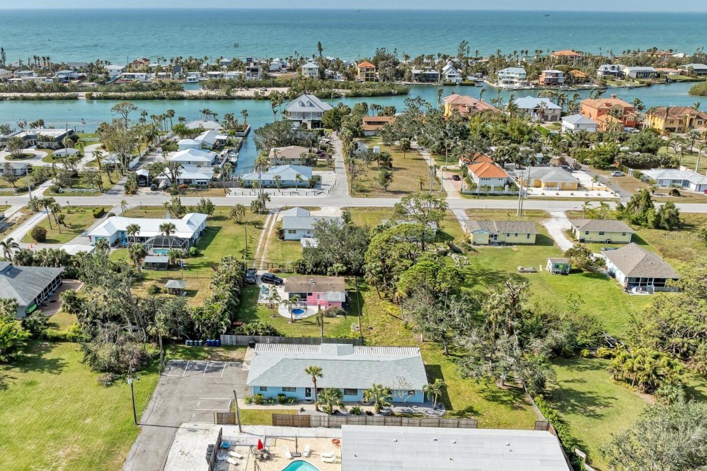 401 SHORE RD, NOKOMIS, FL, 34275
