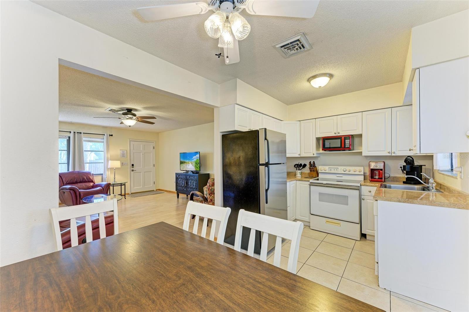 401 SHORE RD, NOKOMIS, FL, 34275