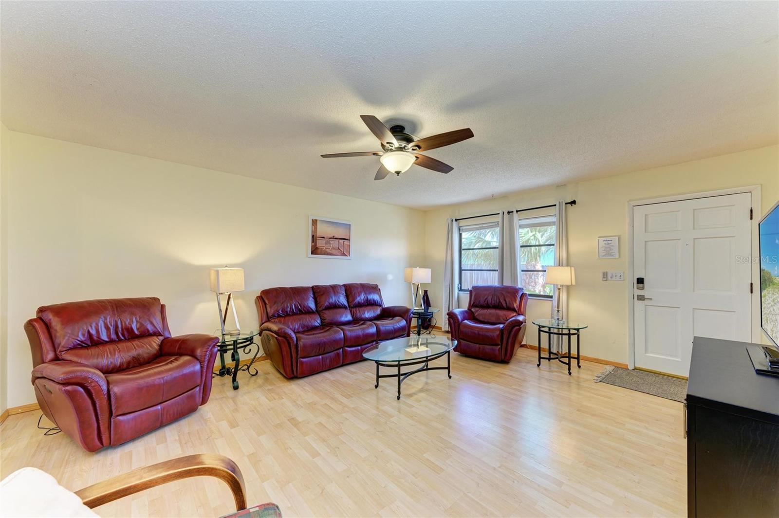 401 SHORE RD, NOKOMIS, FL, 34275