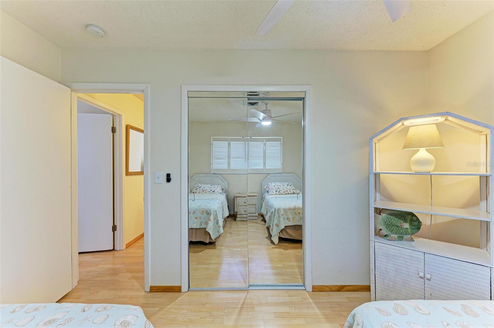 401 SHORE RD, NOKOMIS, FL, 34275