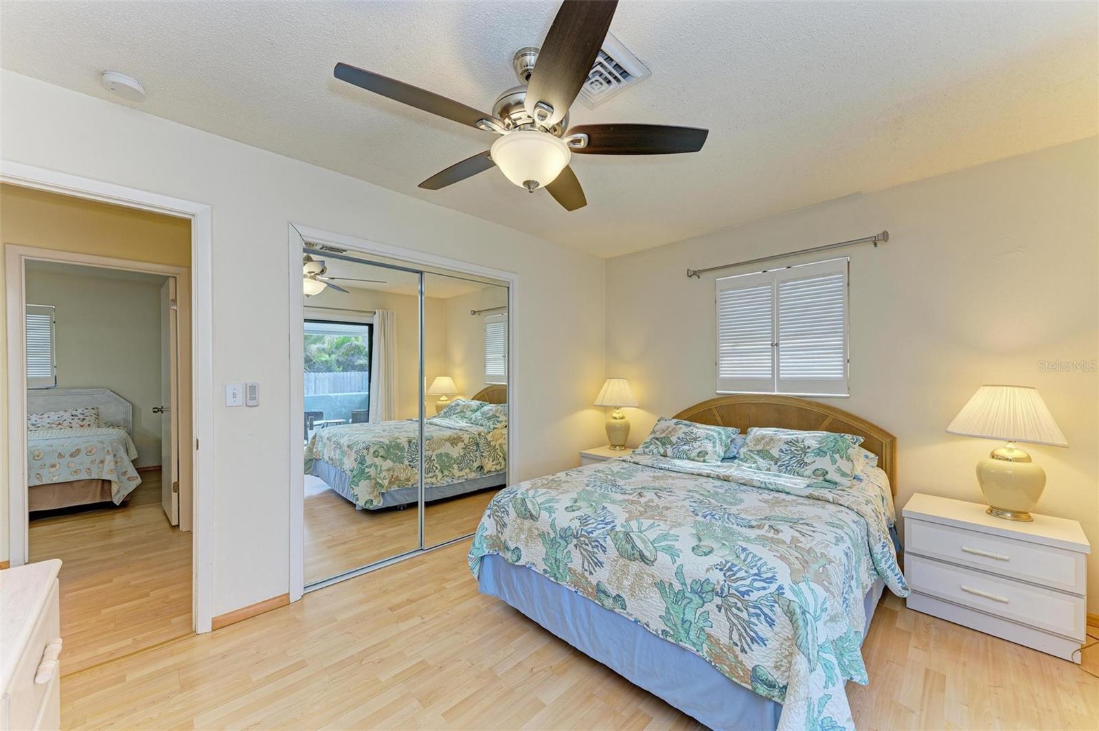 401 SHORE RD, NOKOMIS, FL, 34275