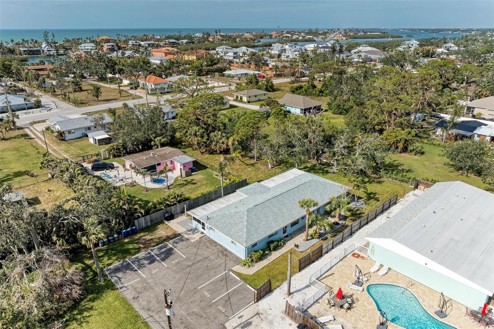 401 SHORE RD, NOKOMIS, FL, 34275
