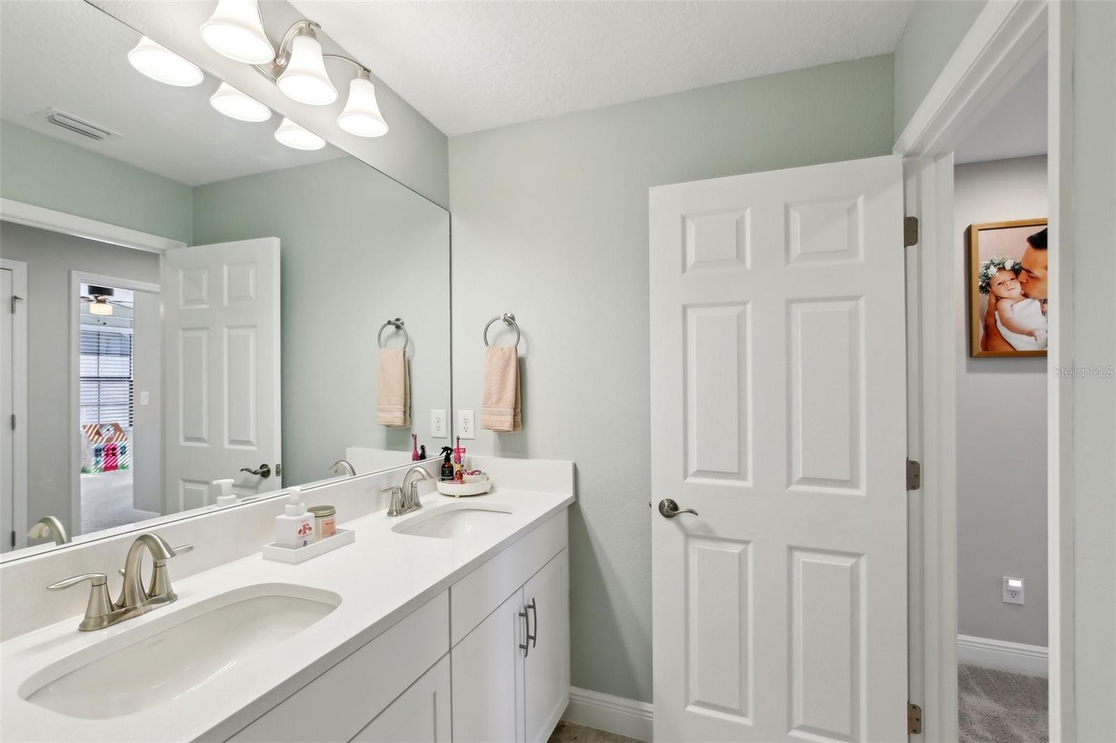 14838 PADDOCK POND AVE, LITHIA, FL, 33547