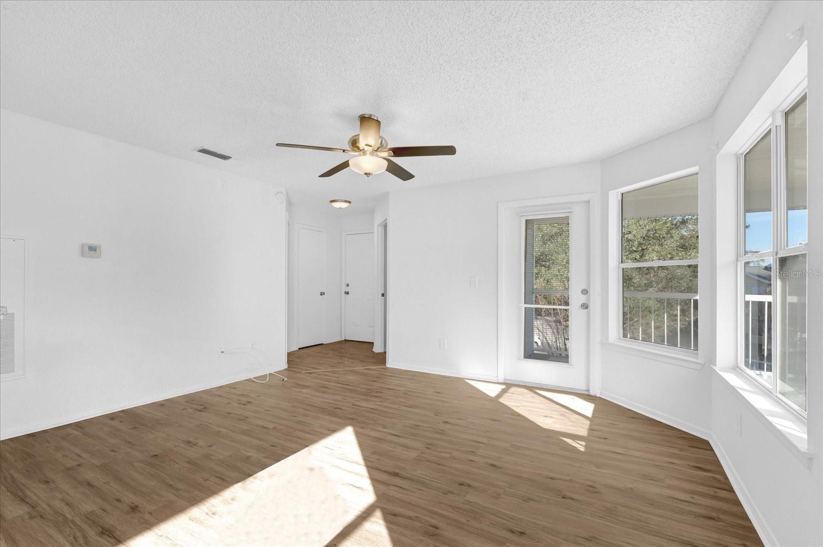 2585 GRASSY PT DR #211, LAKE MARY, FL, 32746
