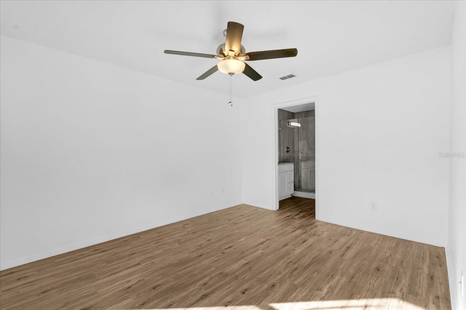 2585 GRASSY PT DR #211, LAKE MARY, FL, 32746