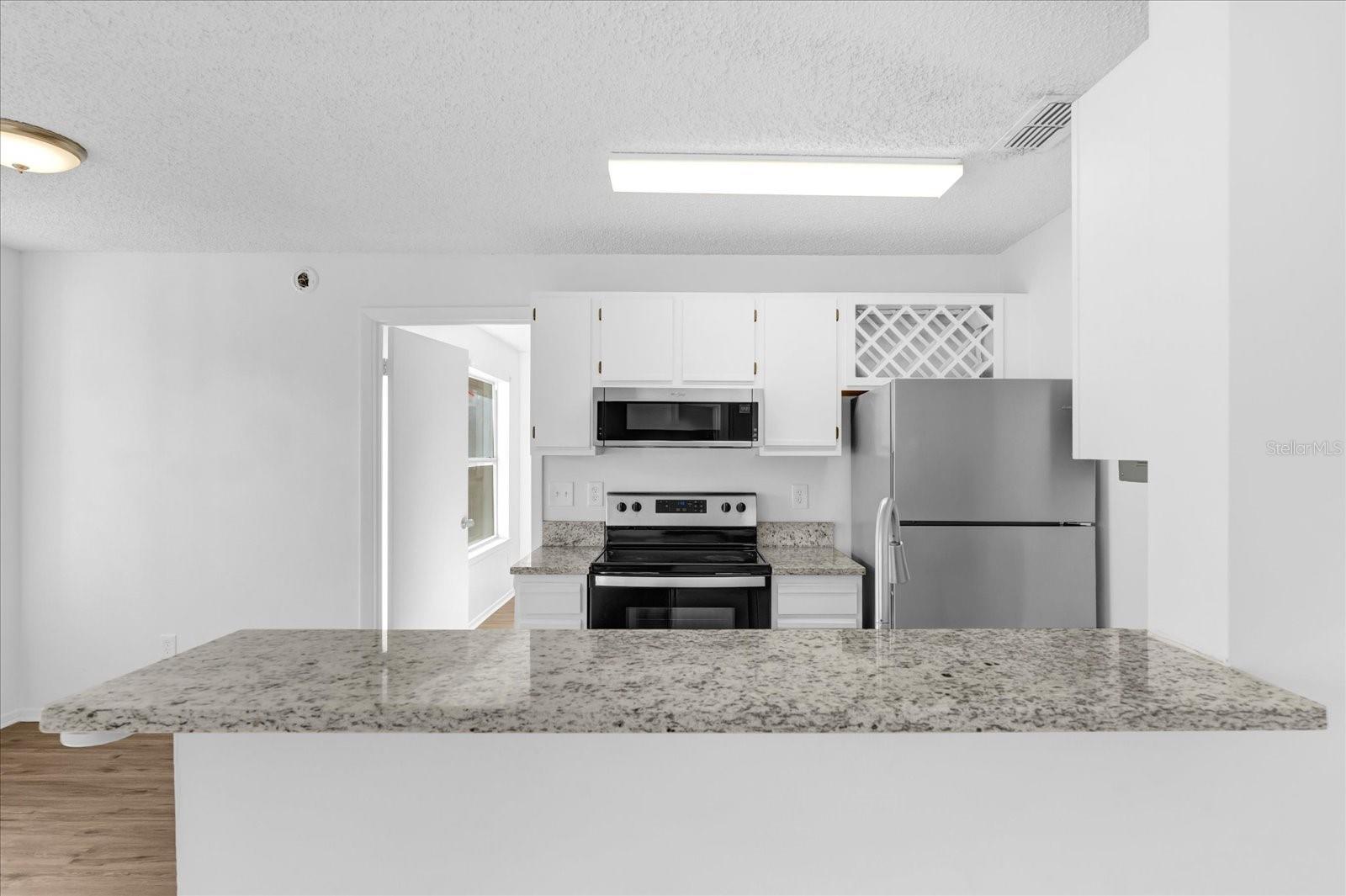 2585 GRASSY PT DR #211, LAKE MARY, FL, 32746