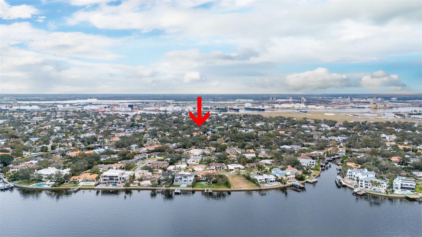 513 SUWANEE CIR, TAMPA, FL, 33606