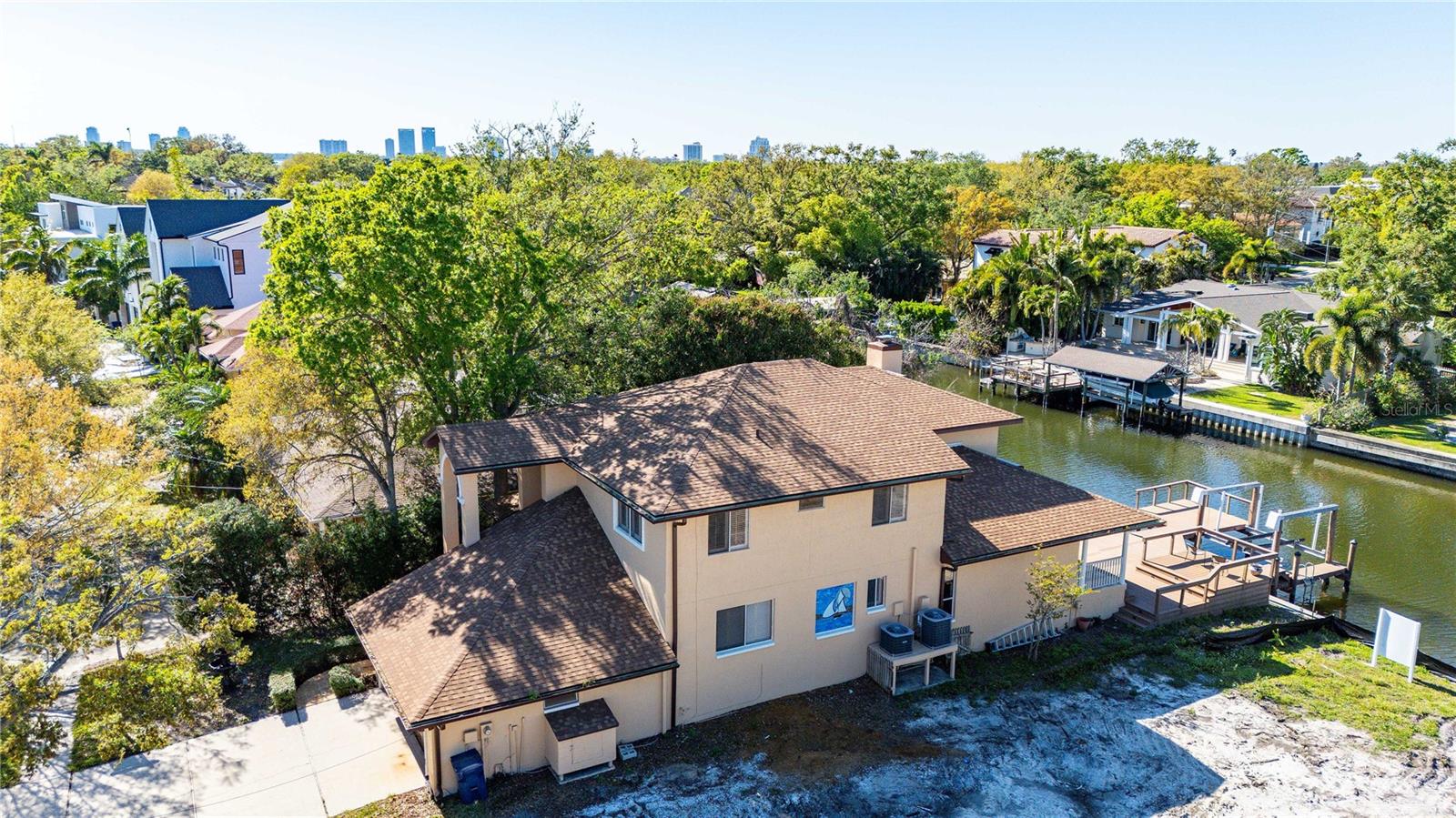 513 SUWANEE CIR, TAMPA, FL, 33606