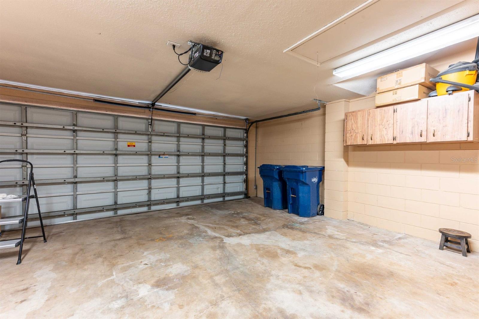 513 SUWANEE CIR, TAMPA, FL, 33606