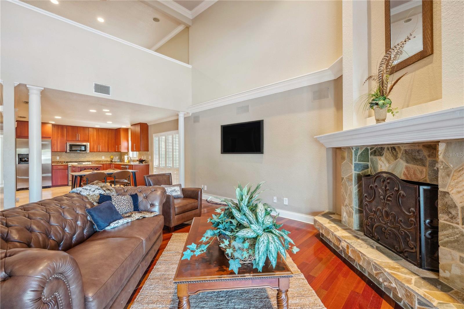 513 SUWANEE CIR, TAMPA, FL, 33606