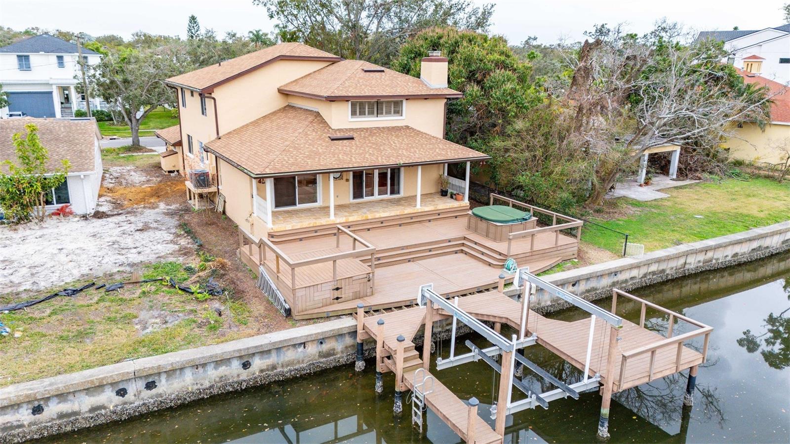 513 SUWANEE CIR, TAMPA, FL, 33606